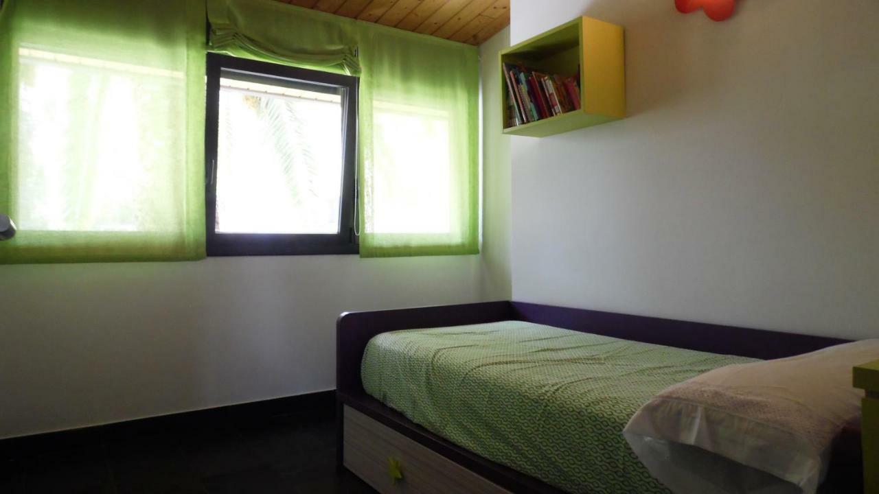 Villa Del Bosque Castelldefels Dış mekan fotoğraf