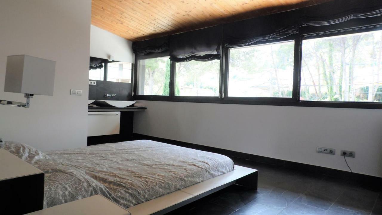Villa Del Bosque Castelldefels Dış mekan fotoğraf