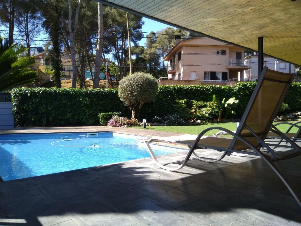 Villa Del Bosque Castelldefels Dış mekan fotoğraf
