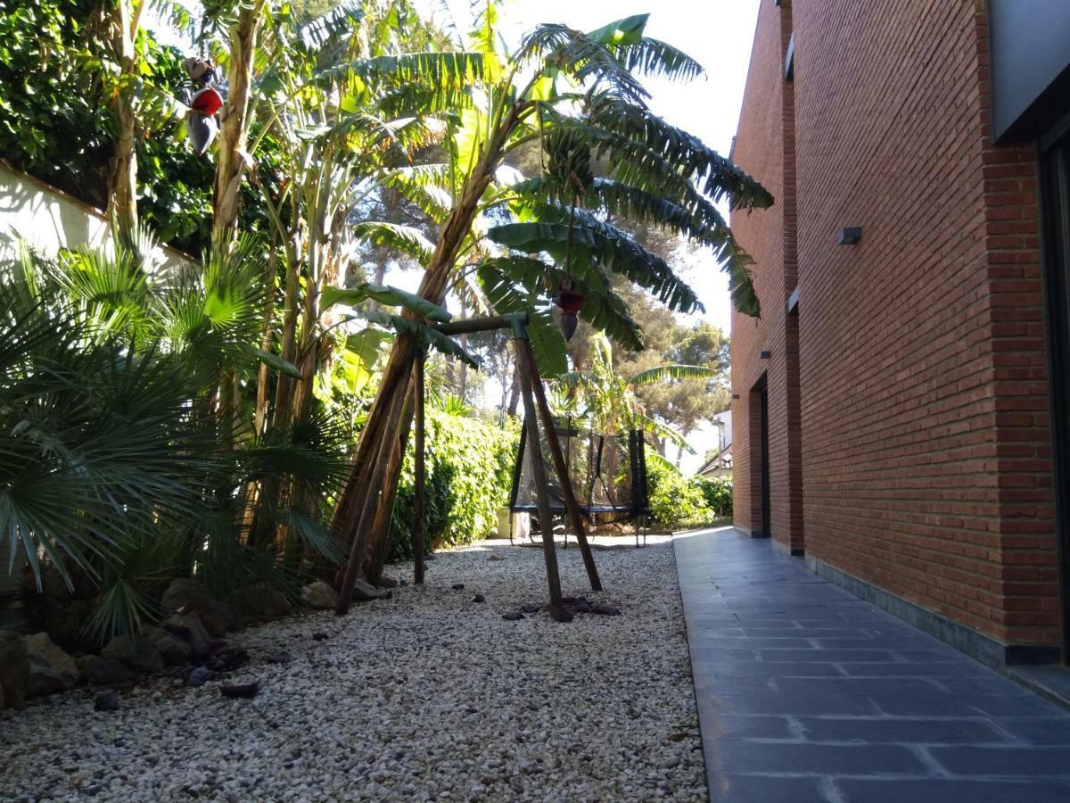 Villa Del Bosque Castelldefels Dış mekan fotoğraf